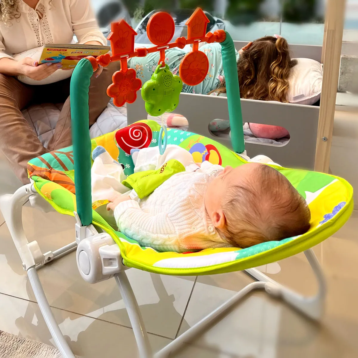 Cadeirinha Bebê Descanso Balanço Musical Vibratória Reclinável Colorida Menino Menina Galzerano Nina 0 a 18kg Cadeira Infantil