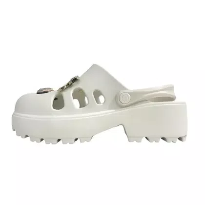Babuche Moleca Plataforma Tratorada Branco + acessorios