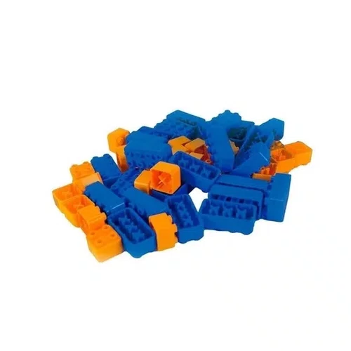 Cadeirinha Infantil com Blocos de Montar
