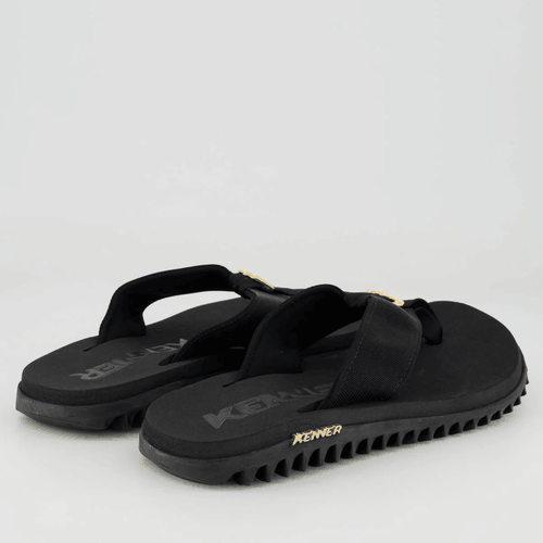 Chinelo Kenner Kivah Preto com Detalhe Dourado