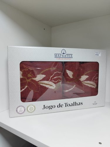 Kit de Toalha de Banho Mafratex Hortência Vinho