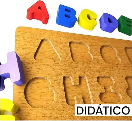 QUEBRA CABEÇA BRINQUEDO DIDÁTICO DE MADEIRA LETRA ALFABÉTICA COLORIDAS