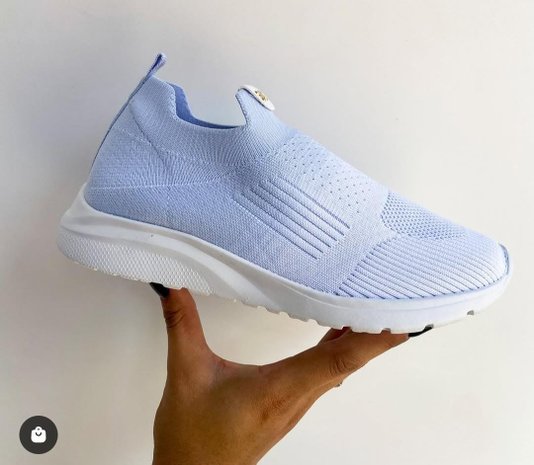 Tenis Feminino Leve e Confortável Branco com Azul Claro