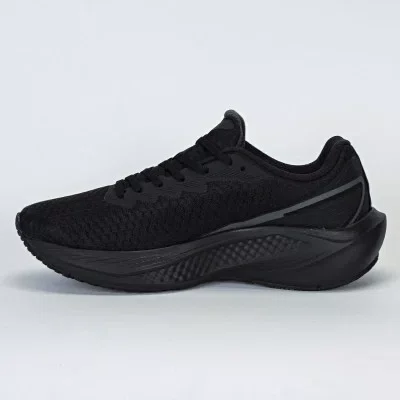 Tênis Under Armour de Corrida Charged Wing Preto
