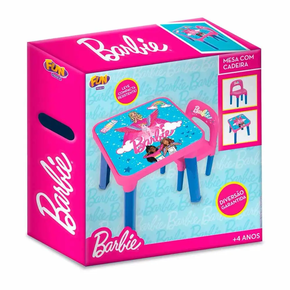 Mesinha Infantil com Cadeiras da Barbie