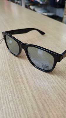 Óculos de Sol Unisex Ogochi Preto com Lente Clara