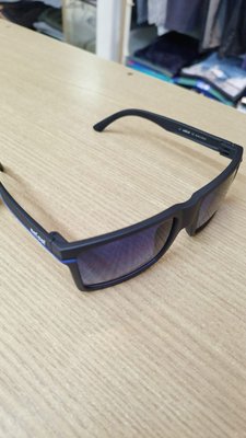 Óculos Masculino Colcci Preto com Detalhes Azul