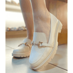 Sapato Beira Rio Mocassim Off White Feminino