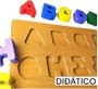 QUEBRA CABEÇA BRINQUEDO DIDÁTICO DE MADEIRA LETRA ALFABÉTICA COLORIDAS